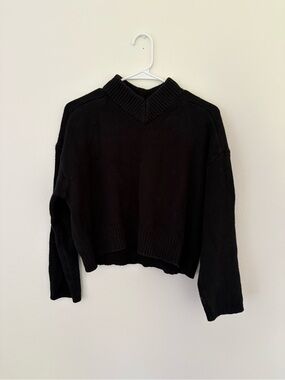 GAP Black High V-Neck Ribbed Sweater Women’s XS